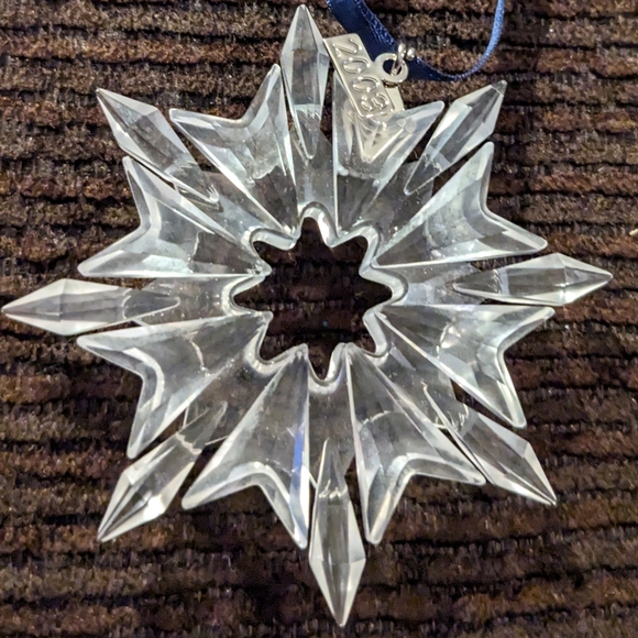 BNIB Swarovski 2003 Gorgeous Crystal Holiday Star Ornament - Picture 2 of 5